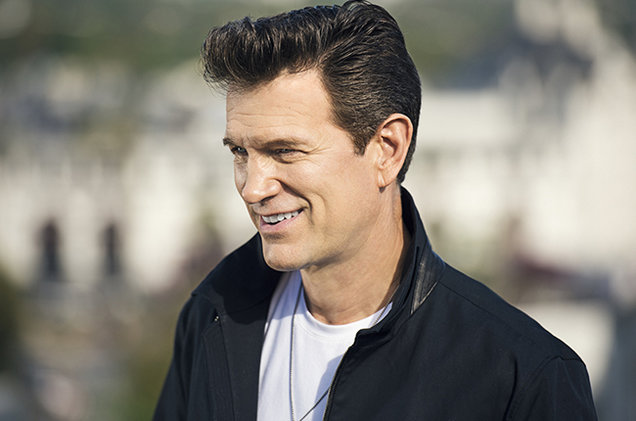 Chris Isaak